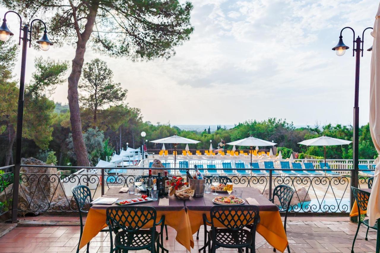 Le Pianacce Camping Village Castagneto Carducci Exterior foto